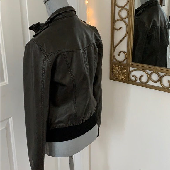 Grey jacket - Picture 4 of 4